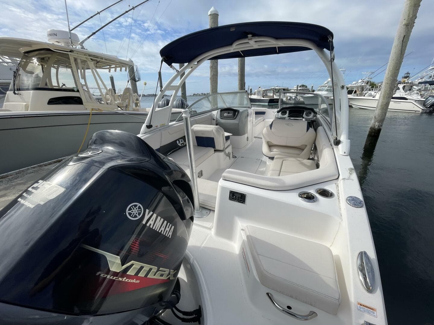 2018 Chaparral 250 Suncoast — photo 4