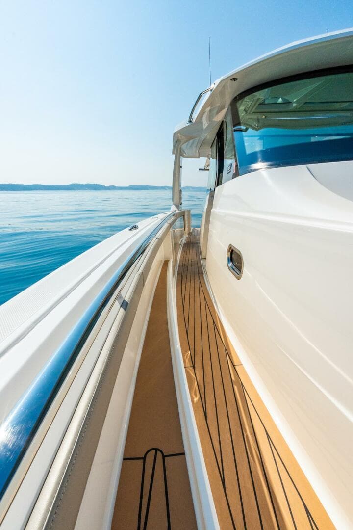 2022 Tiara Sport — photo 49