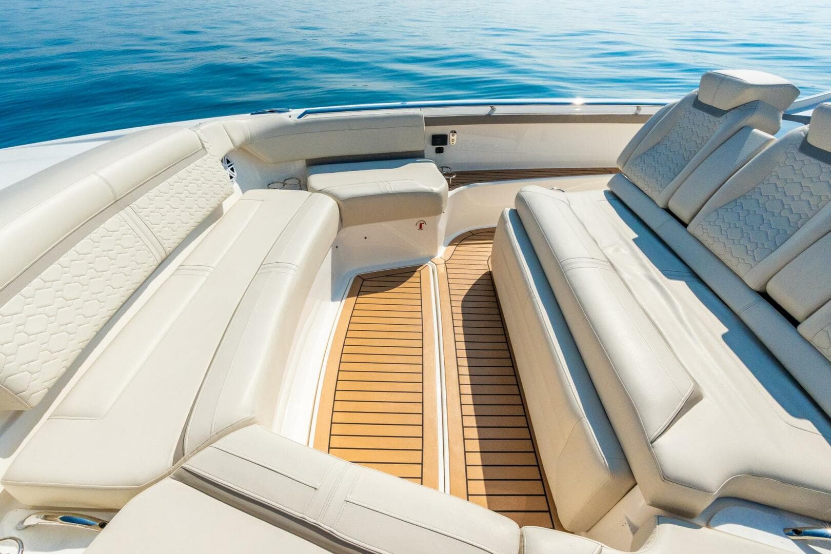 2022 Tiara Sport — photo 54