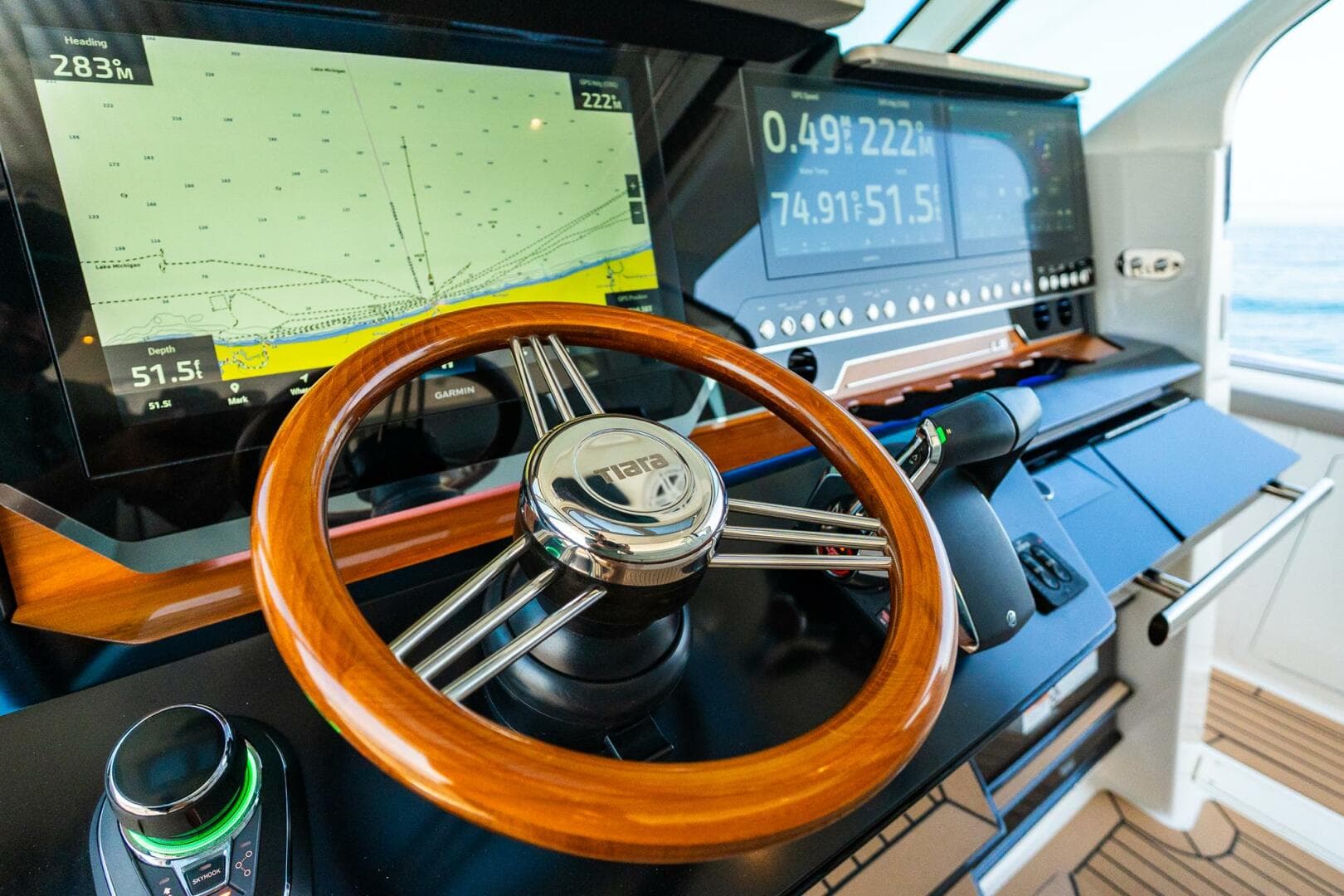 2022 Tiara Sport — photo 36