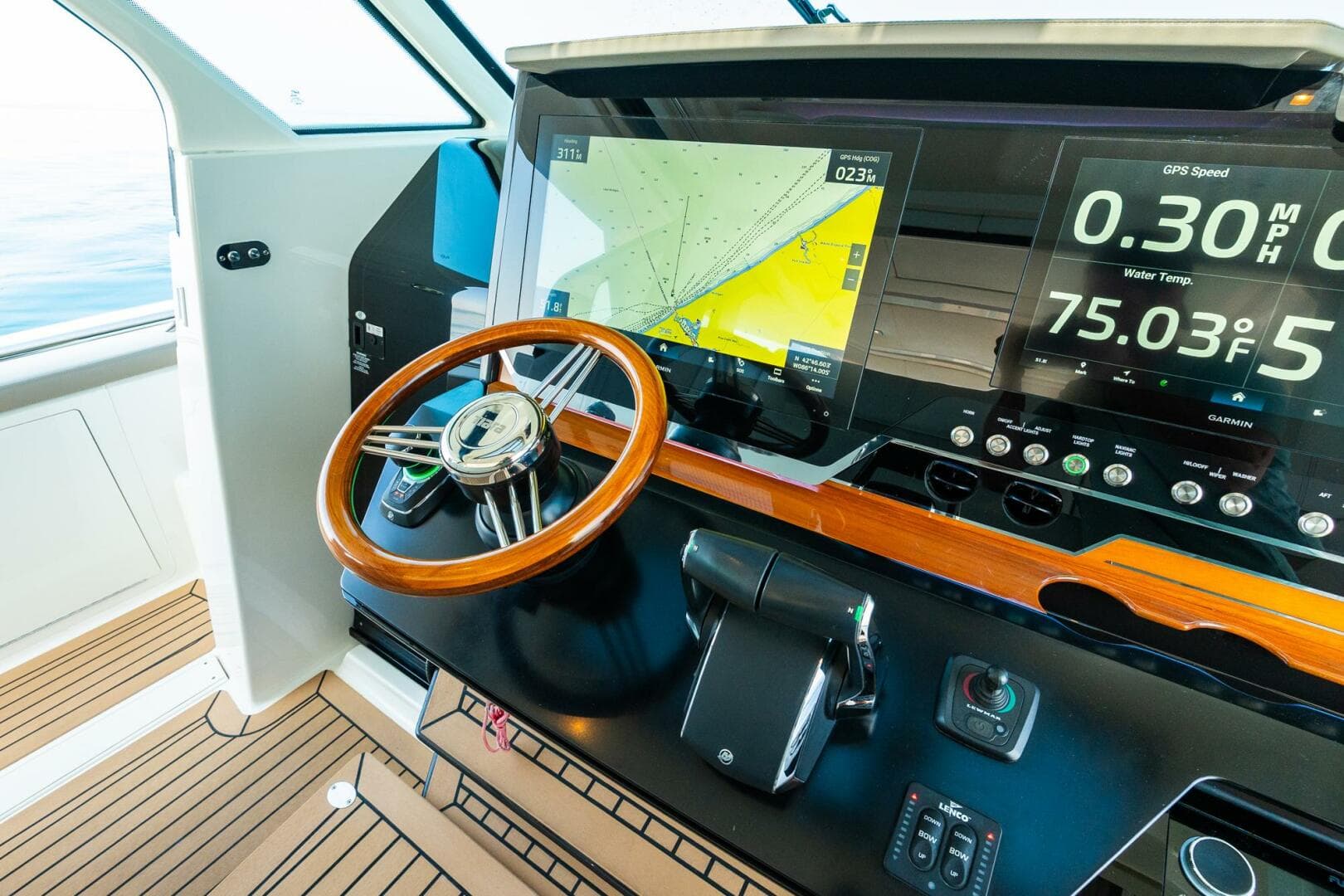 2022 Tiara Sport — photo 46