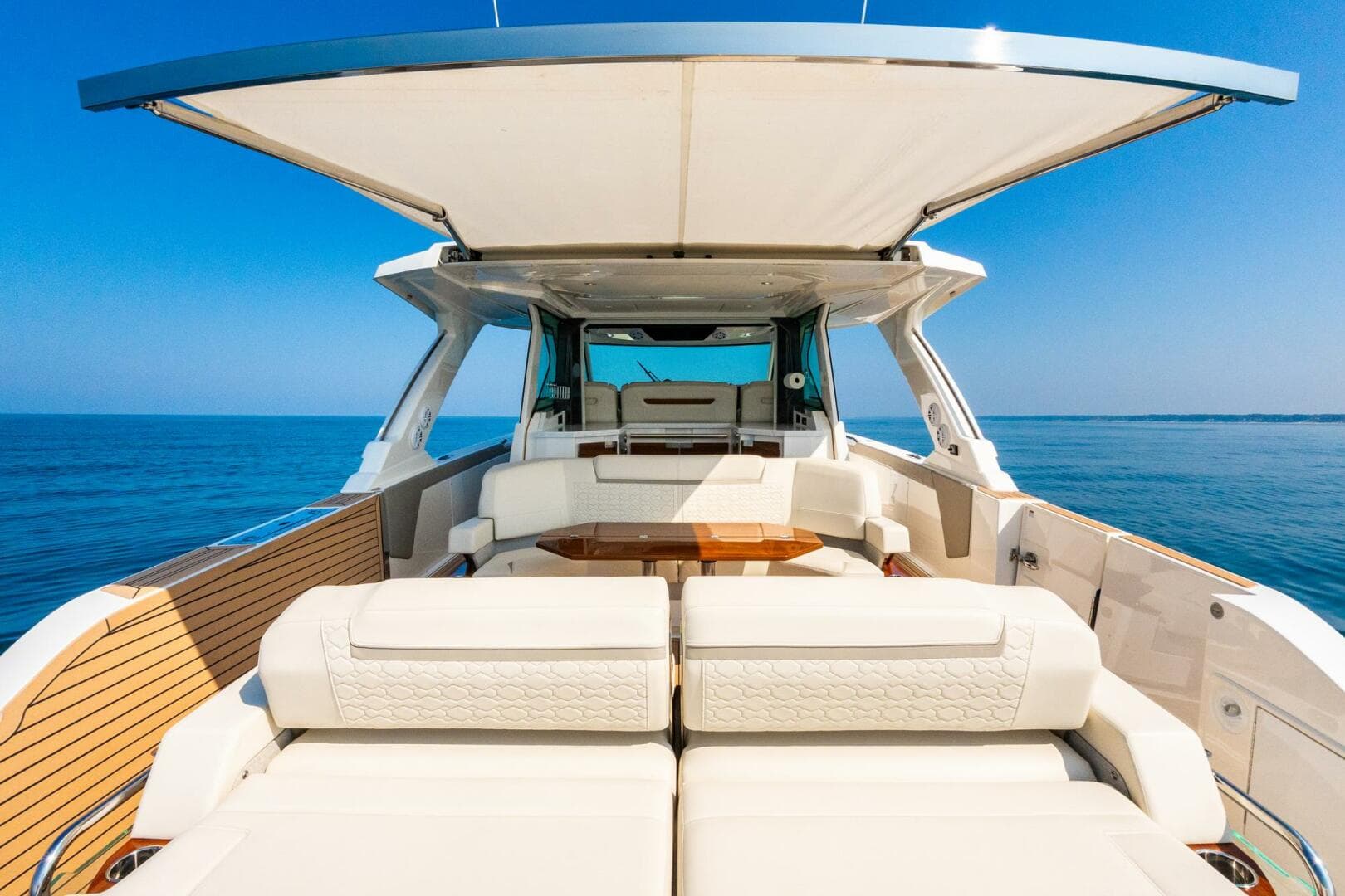 2022 Tiara Sport — photo 13