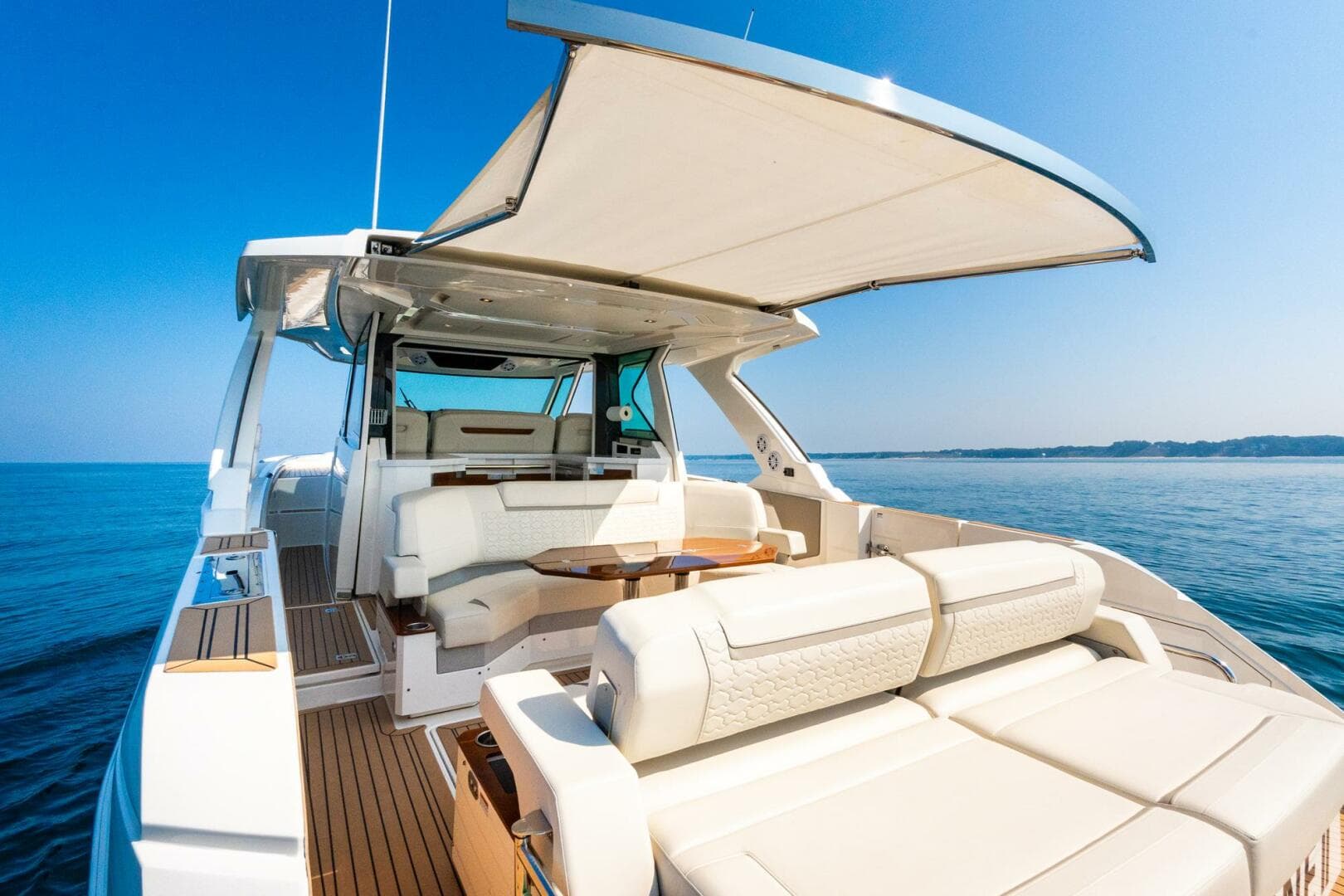 2022 Tiara Sport — photo 14