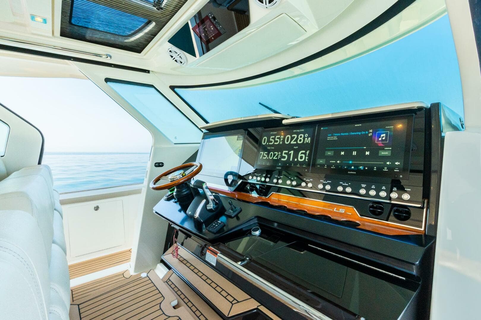 2022 Tiara Sport — photo 48