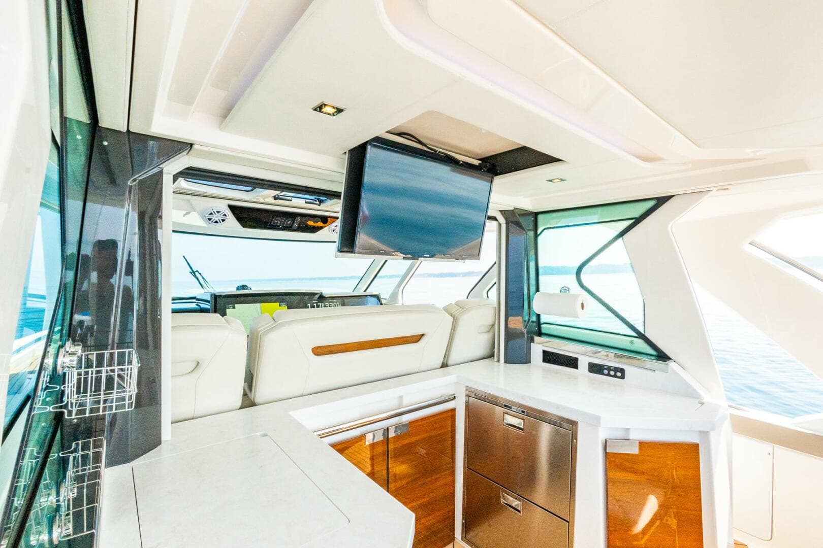 2022 Tiara Sport — photo 59