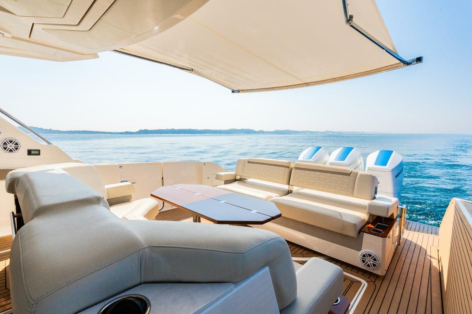 2022 Tiara Sport — photo 19