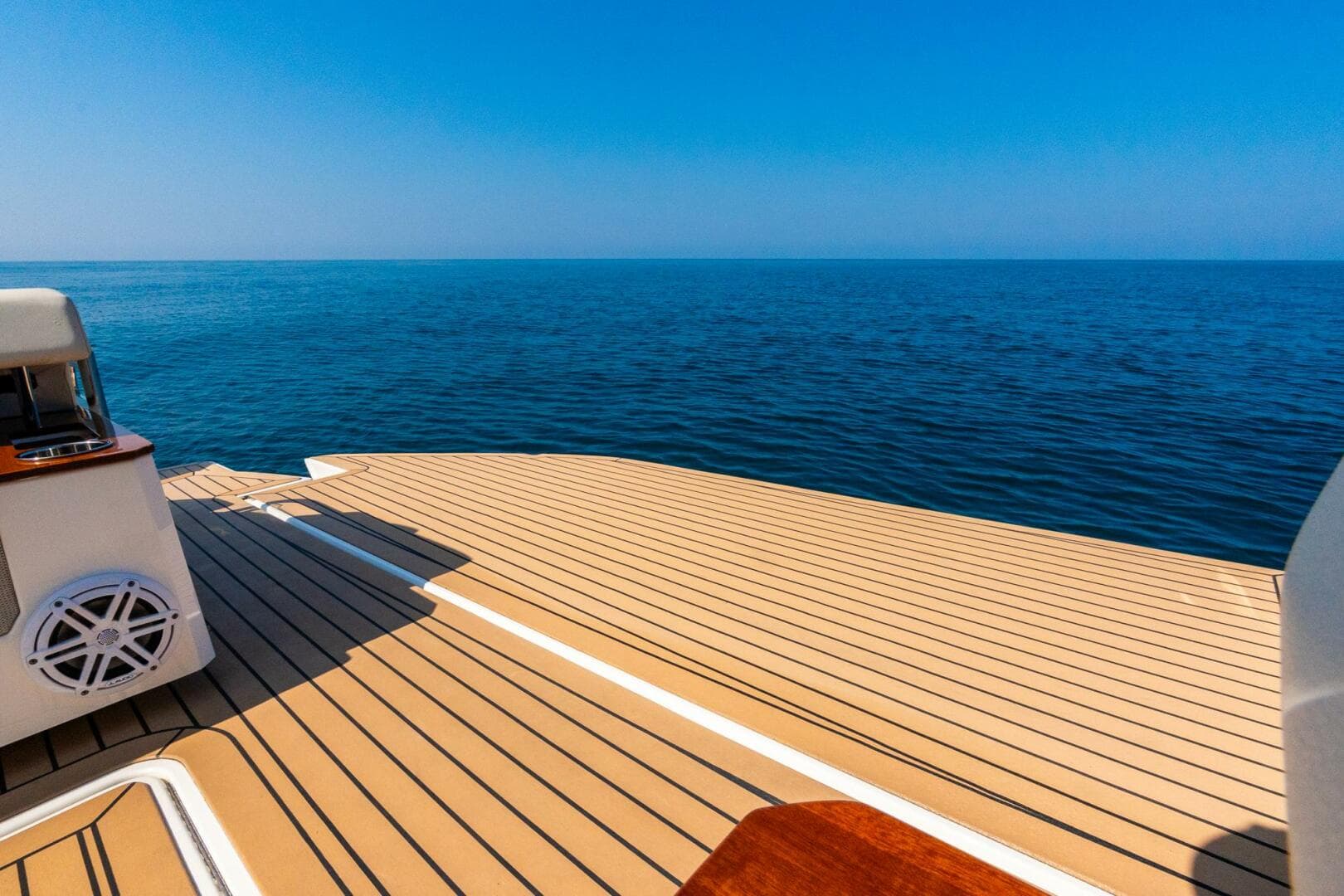 2022 Tiara Sport — photo 6