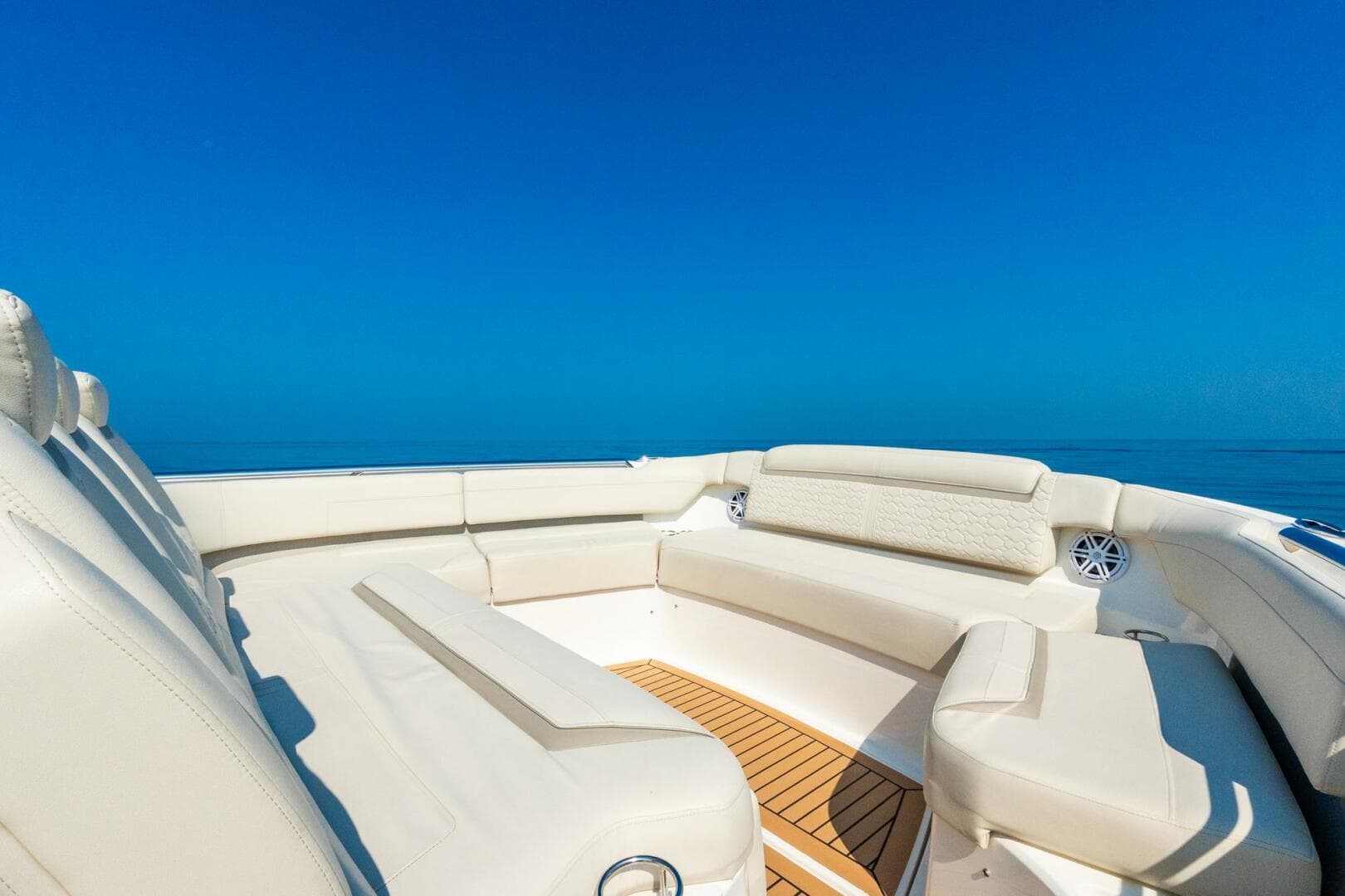 2022 Tiara Sport — photo 55