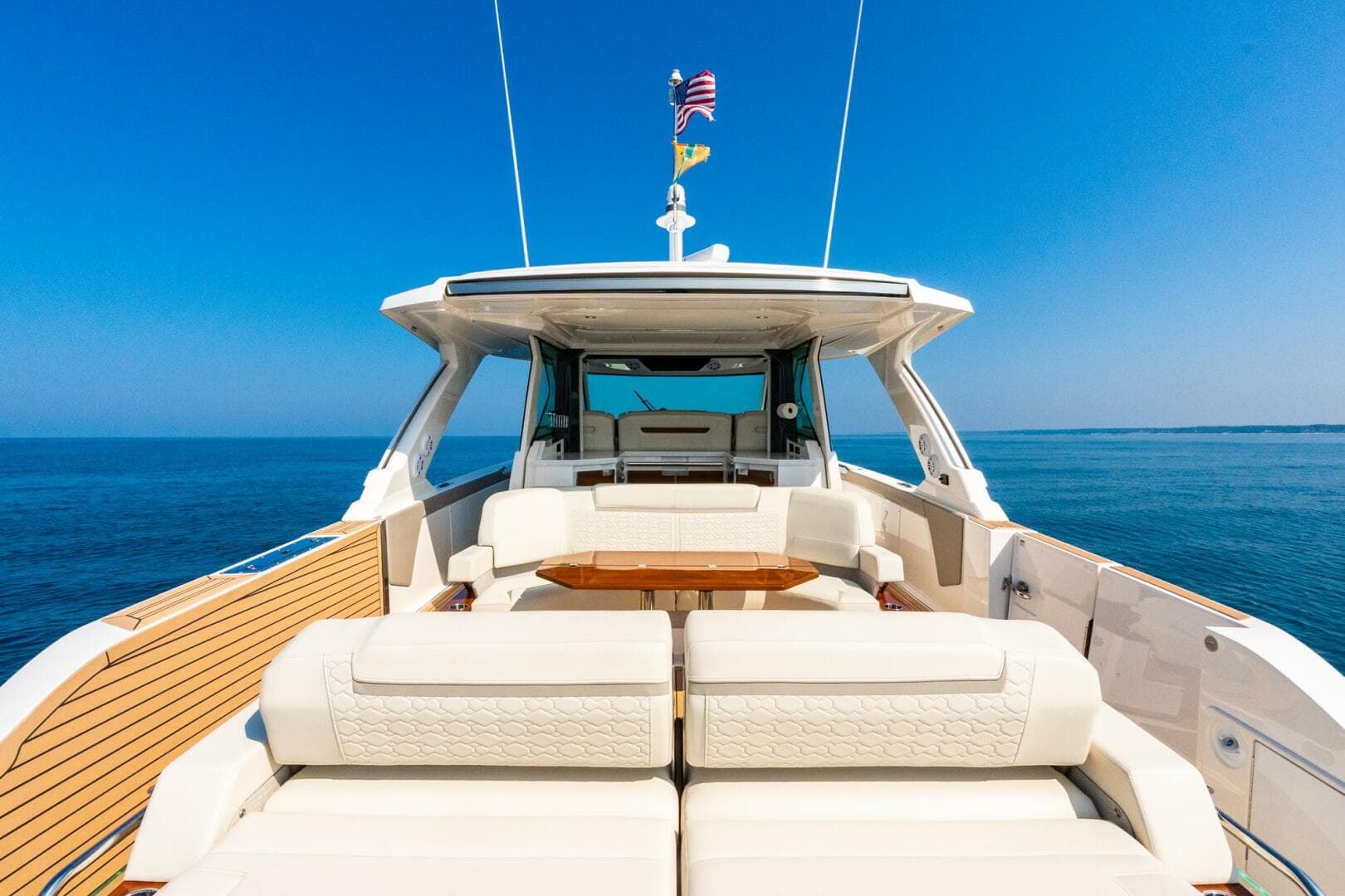 2022 Tiara Sport — photo 10