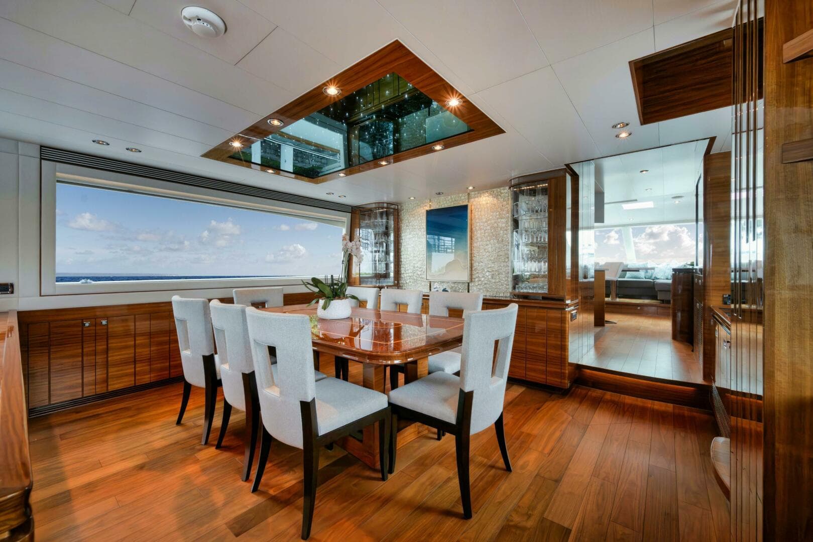 2012 Horizon P110 Tri-Deck — photo 7