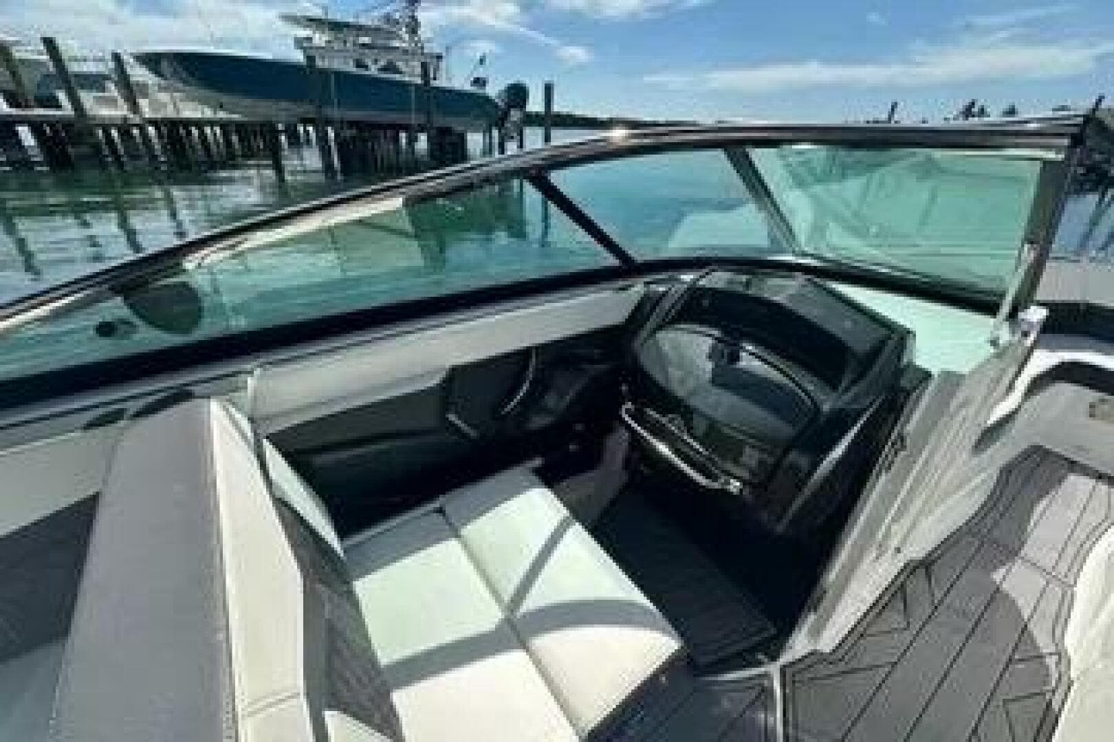 2023 Monterey 275 SS — photo 6