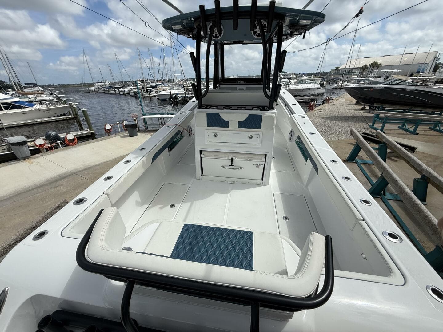 2023 Front Runner — photo 26