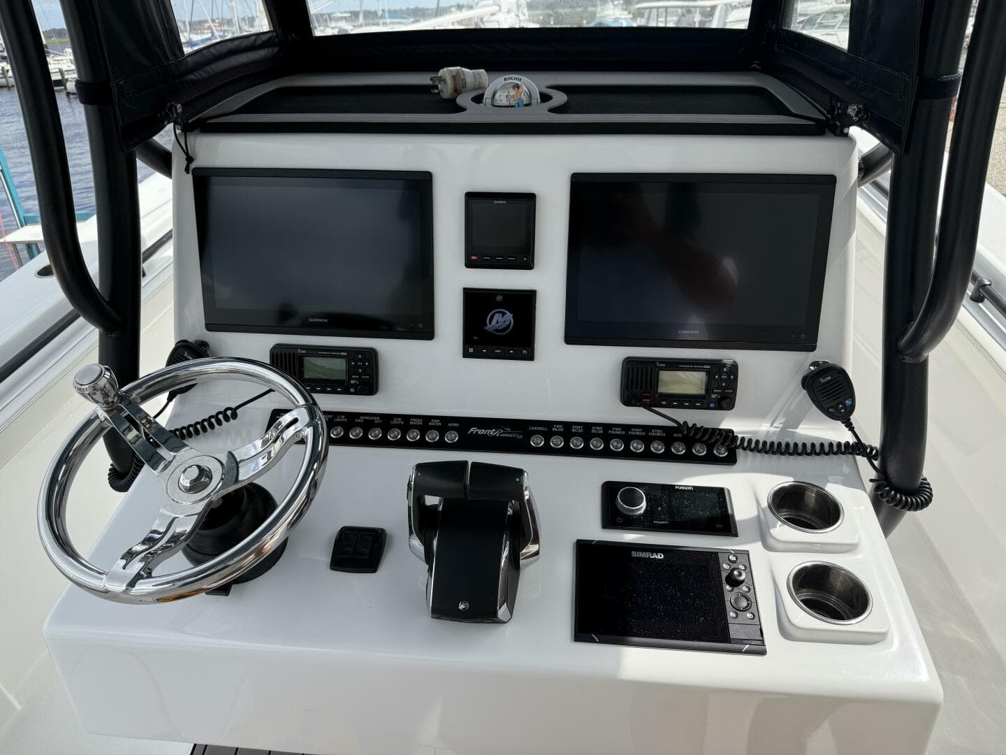 2023 Front Runner — photo 33