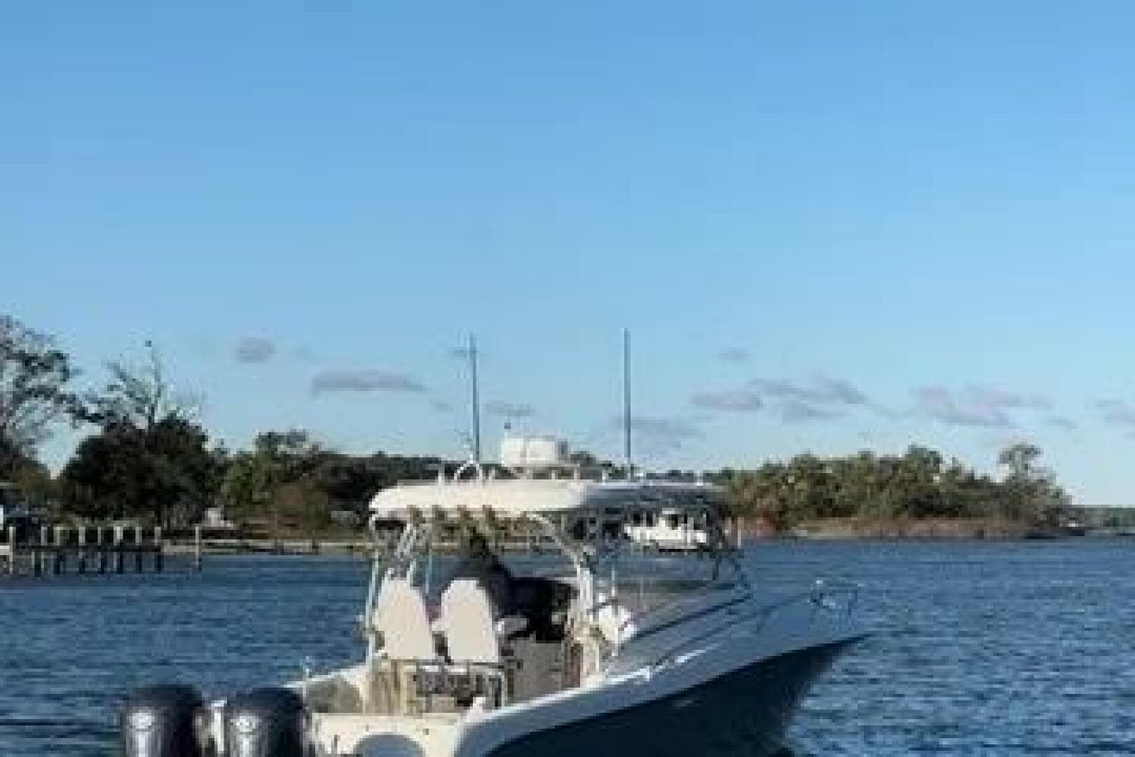 2005 Hydra-Sports 33 Vx — photo 2