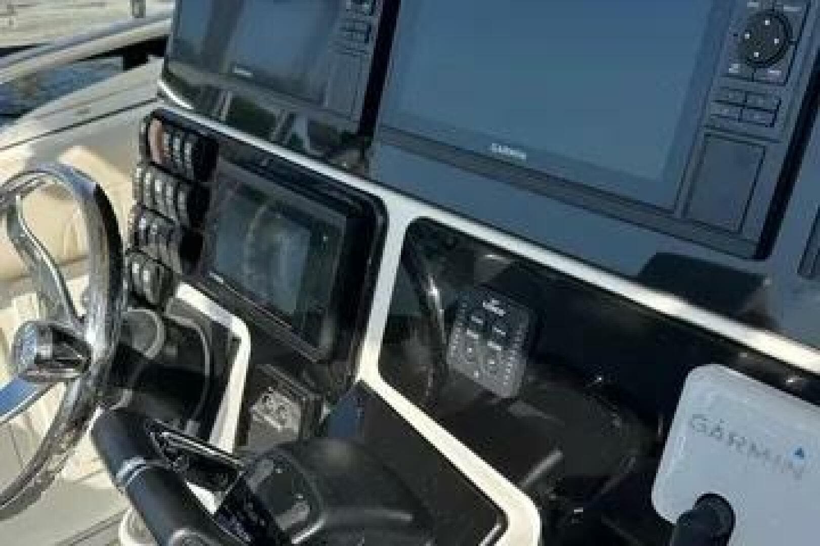 2005 Hydra-Sports 33 Vx — photo 4