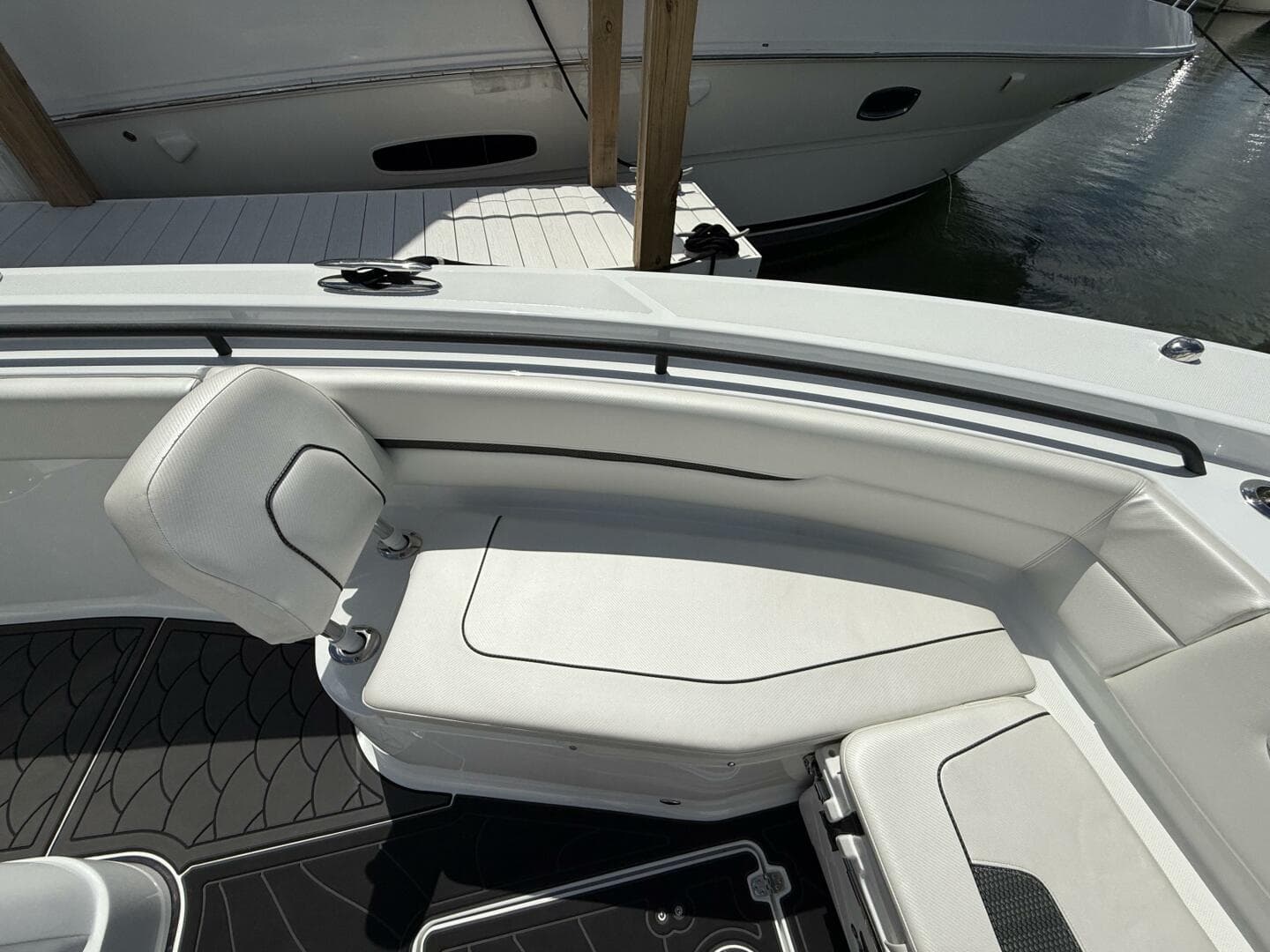 2022 Wellcraft 352 Fisherman — photo 19