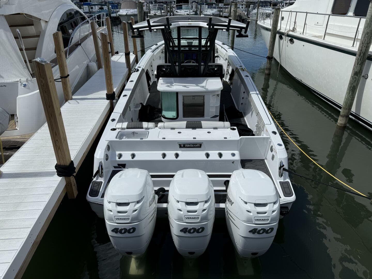 2022 Wellcraft 352 Fisherman — photo 3