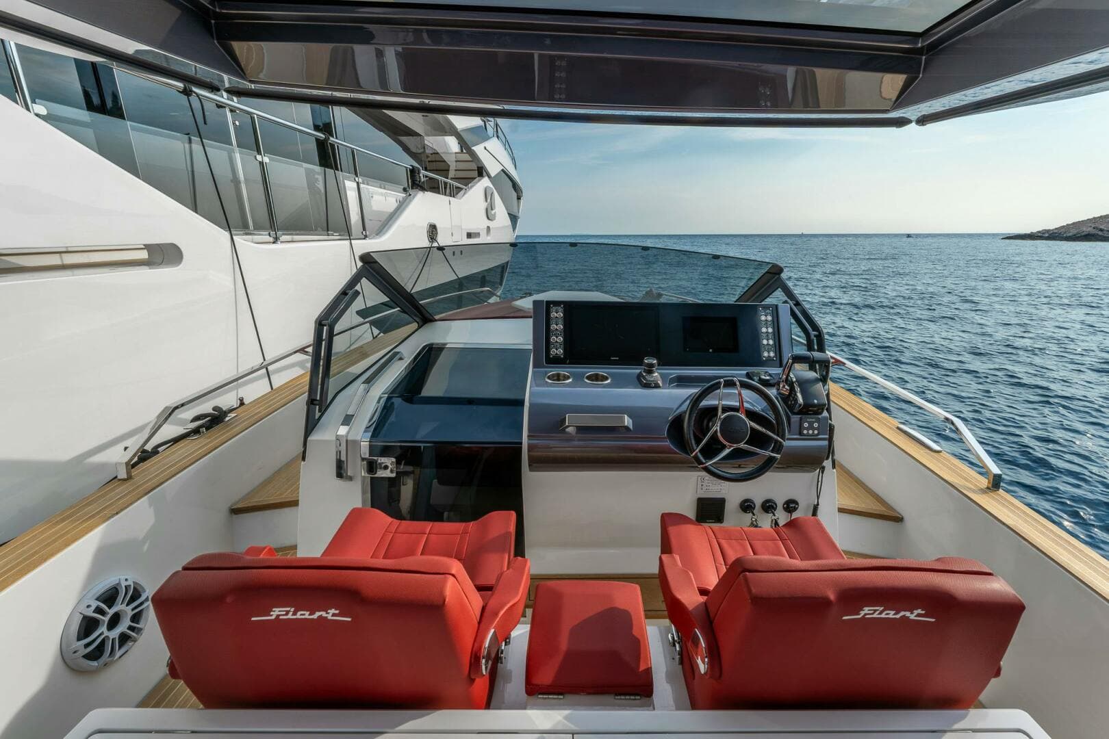 2020 Sunseeker 116 Yacht — photo 46