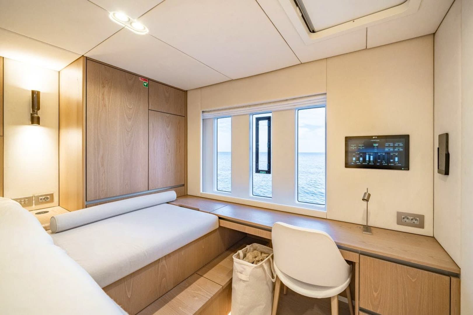 2025 Sunreef Yachts Sunreef 100 Power — photo 56