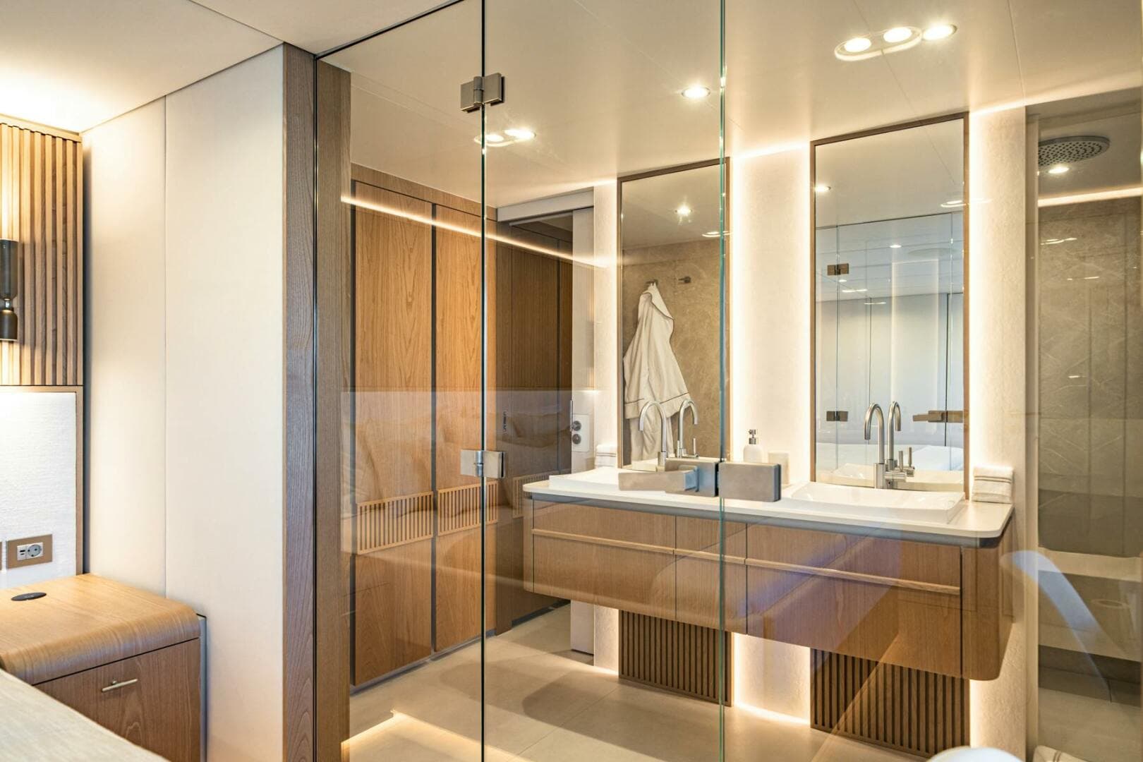 2025 Sunreef Yachts Sunreef 100 Power — photo 39