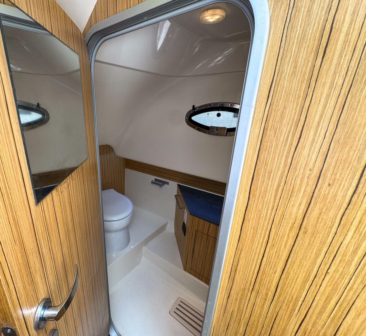 2023 Tender Impetus 36 — photo 30