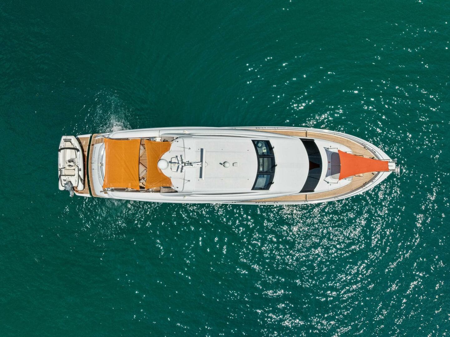 2006 Lazzara Yachts 84 Skylounge — photo 89