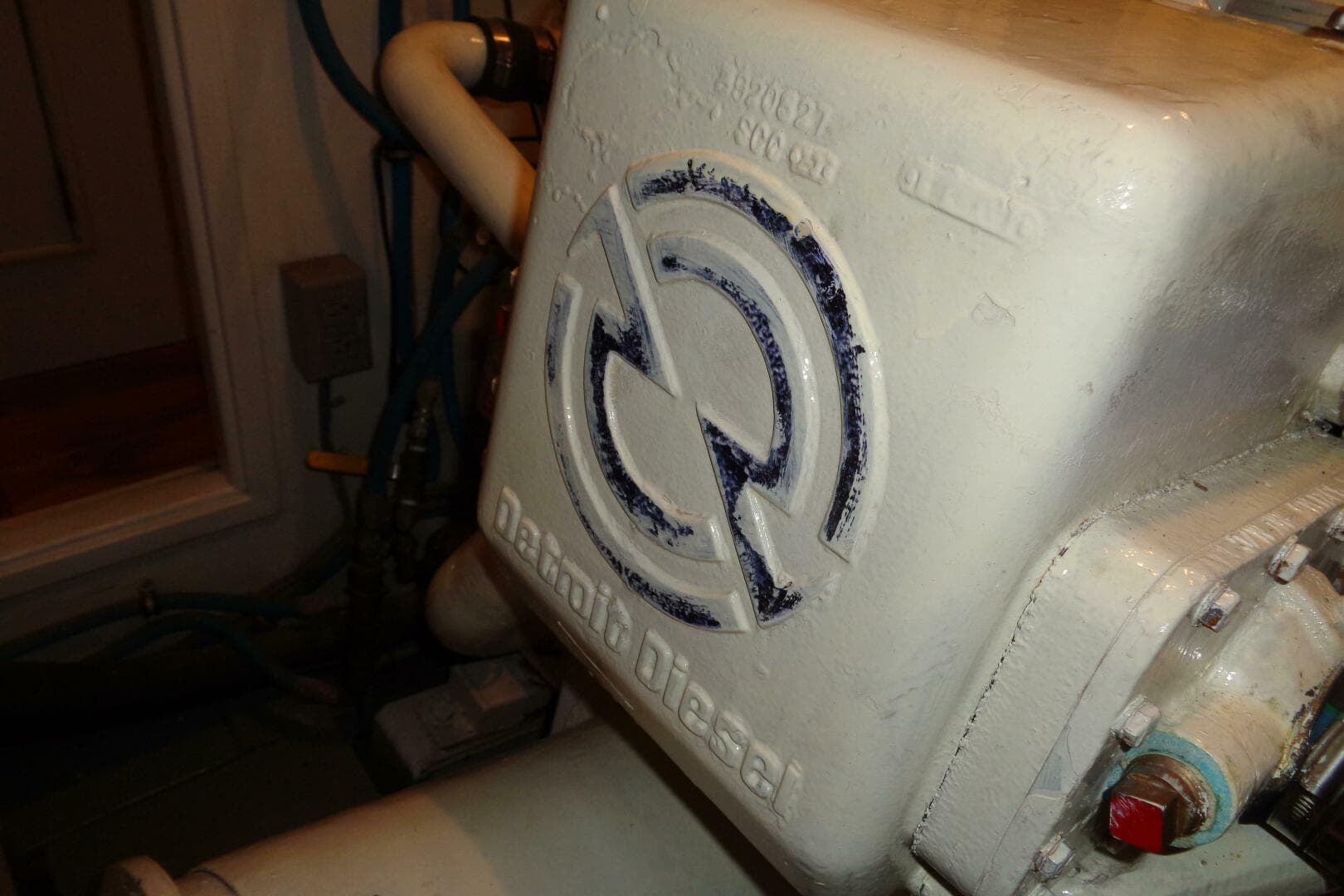 1987 Hatteras 70 Cockpit — photo 104