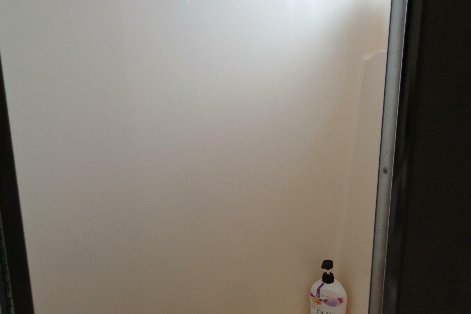 1987 Hatteras 70 Cockpit — photo 72