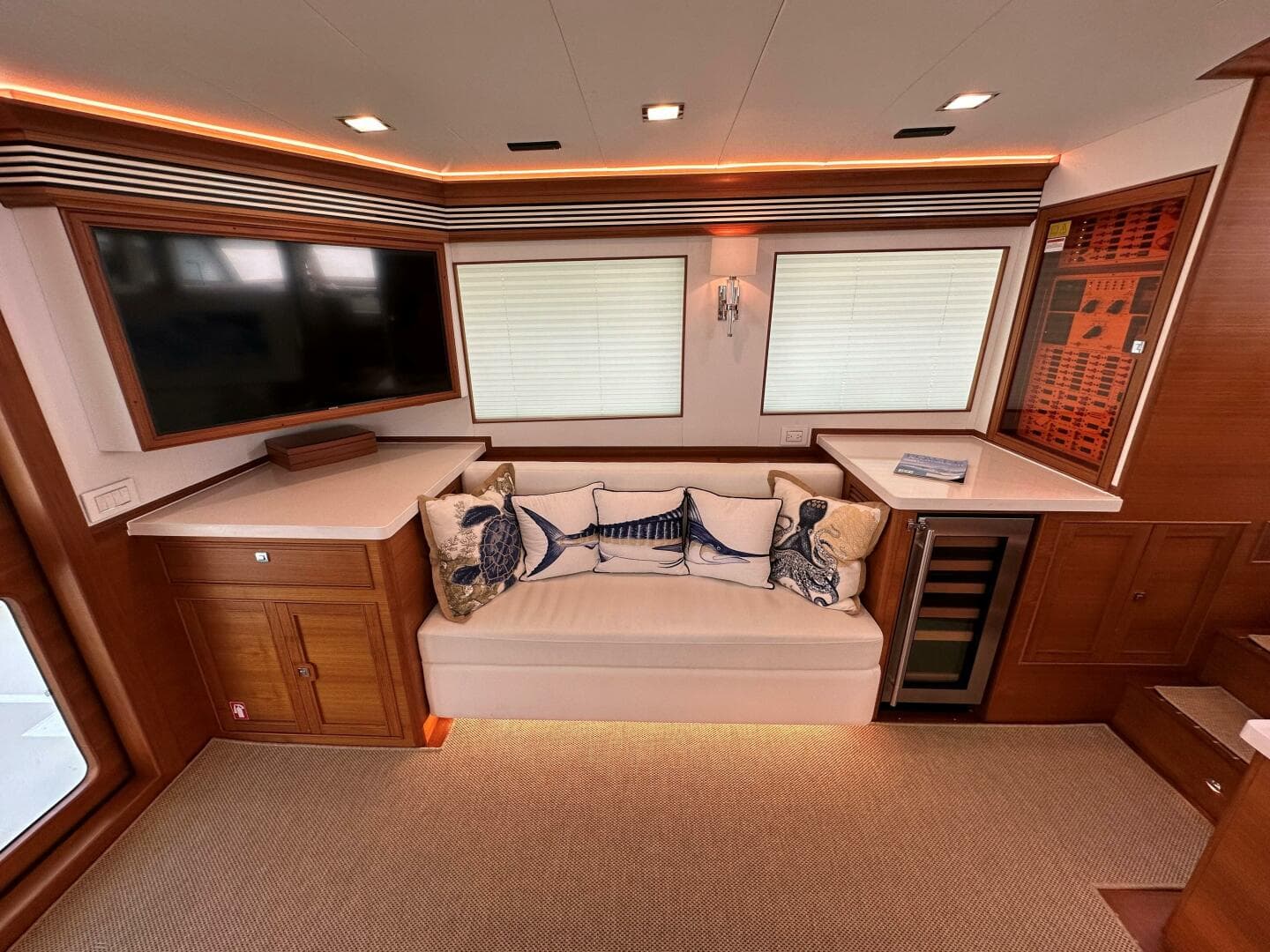 2018 Marlow Explorer 49E-Cb — photo 22