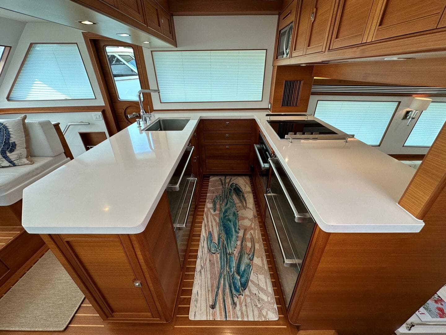 2018 Marlow Explorer 49E-Cb — photo 10