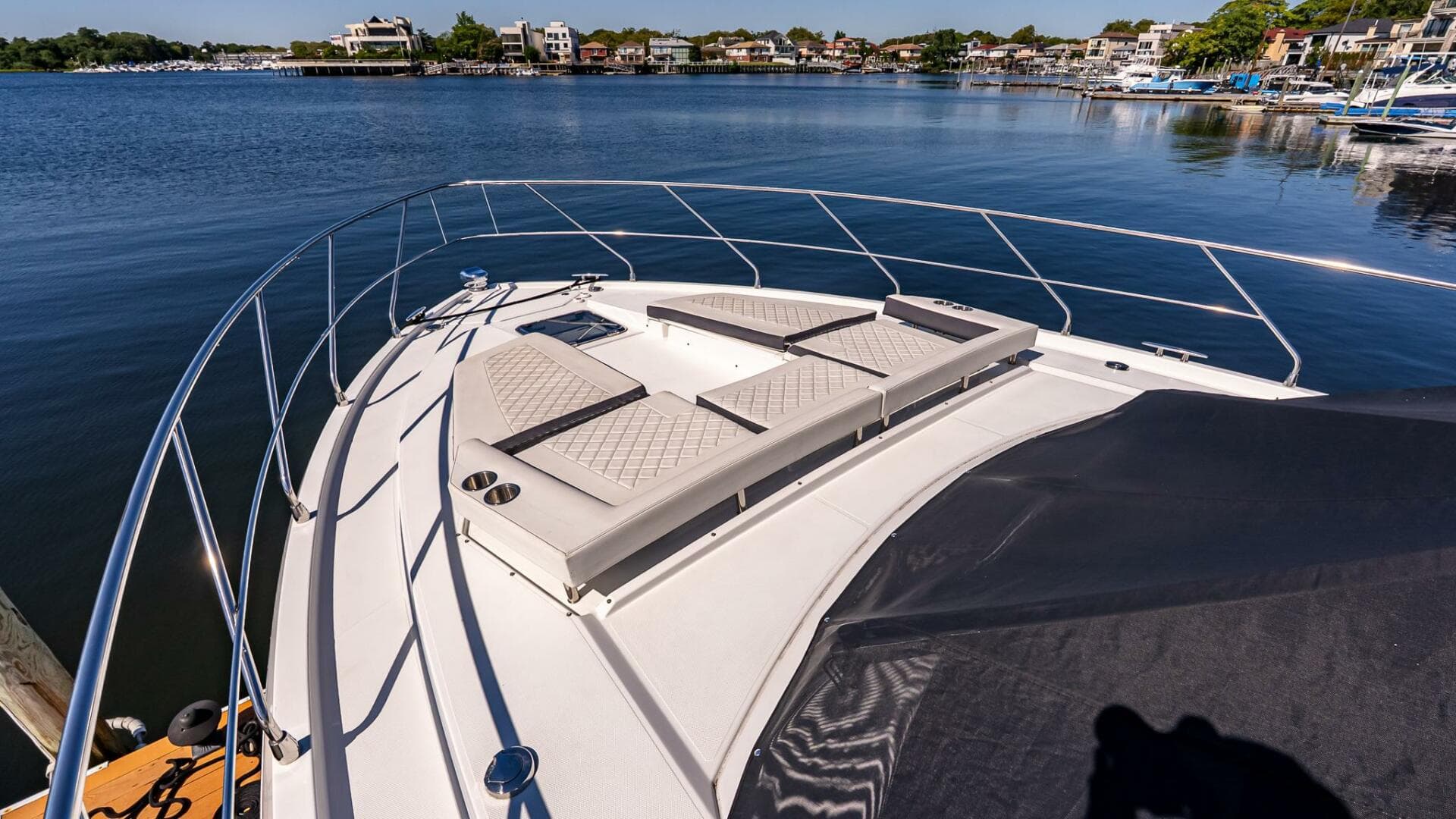 2019 Cruisers Yachts 54 Cantius — photo 43