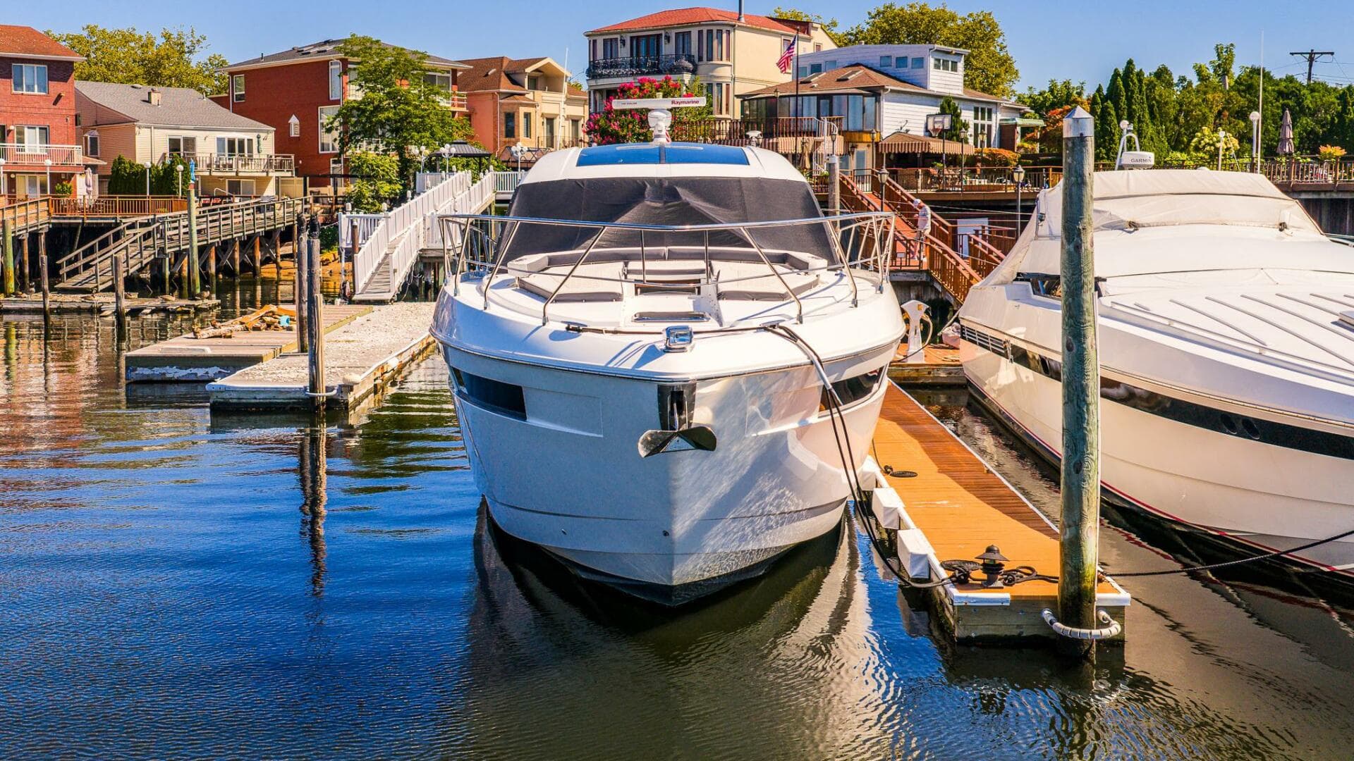 2019 Cruisers Yachts 54 Cantius — photo 4