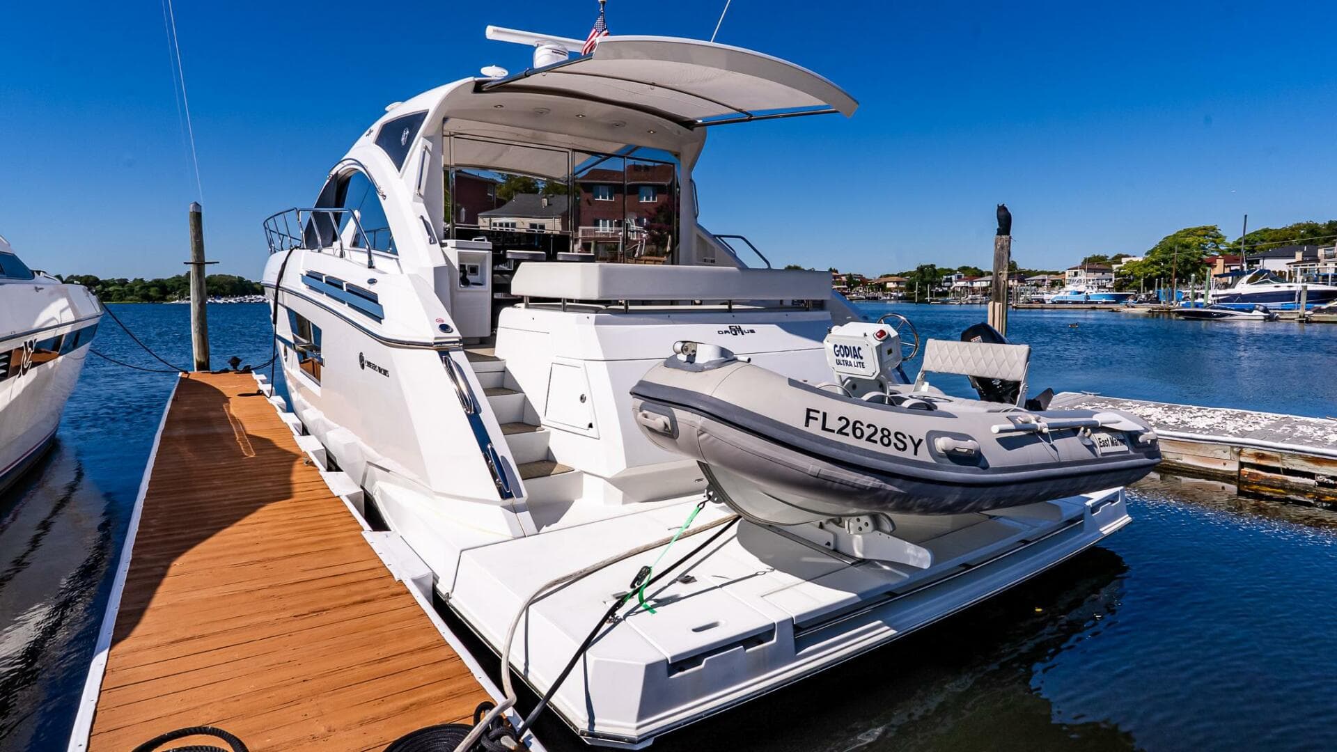 2019 Cruisers Yachts 54 Cantius — photo 6