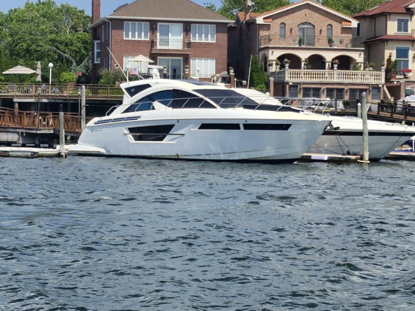2019 Cruisers Yachts 54 Cantius — photo 1