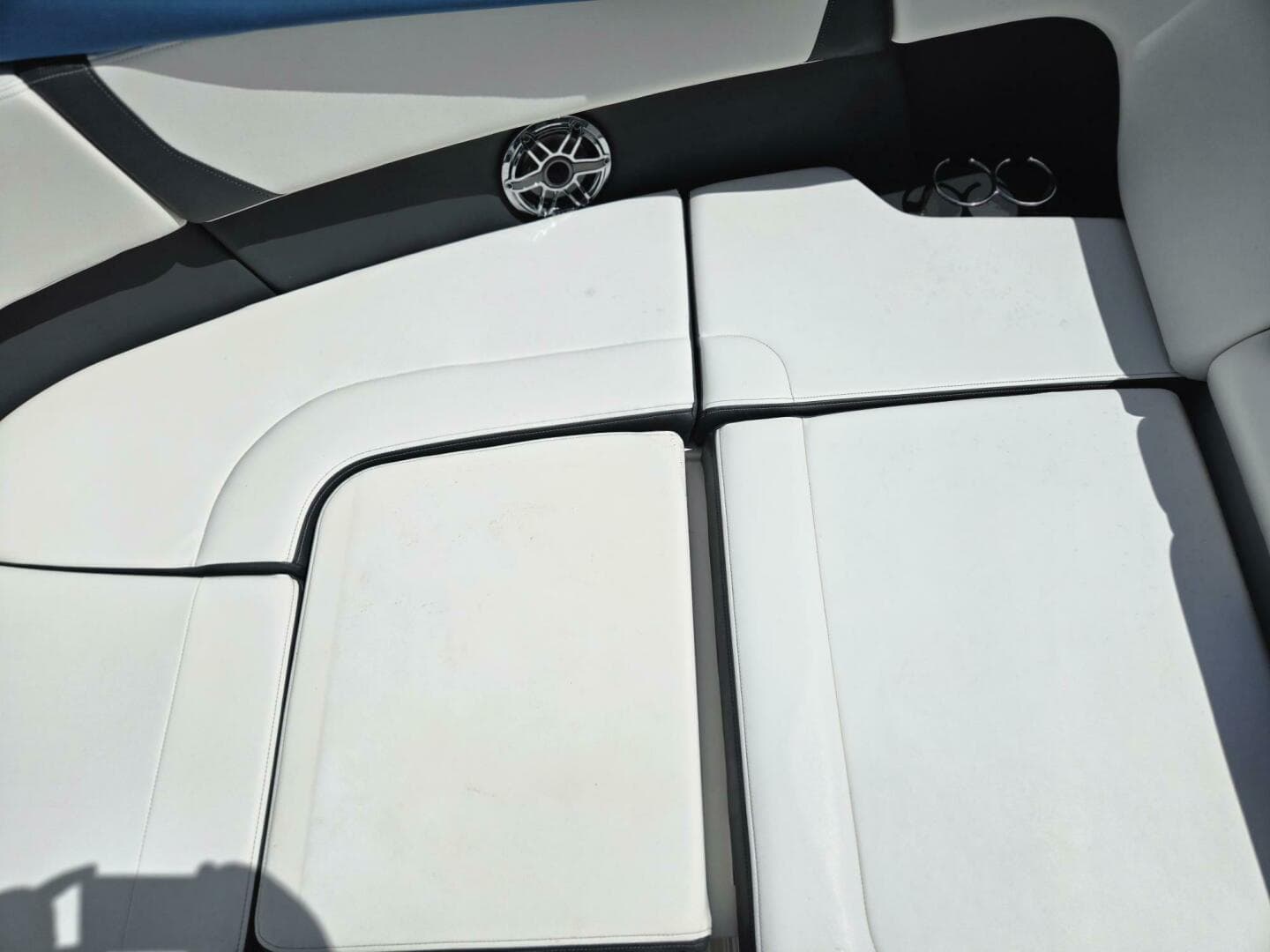 2022 Chaparral 280 Osx — photo 19