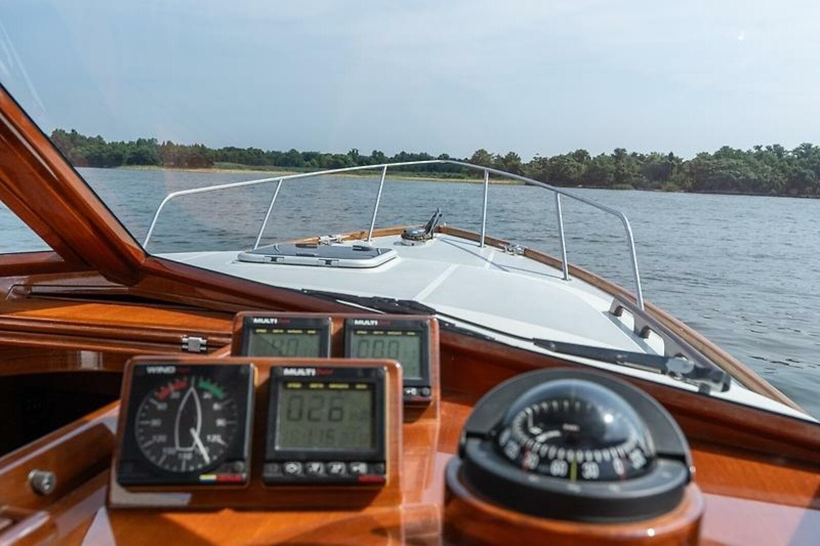 2002 San Juan 38 — photo 45