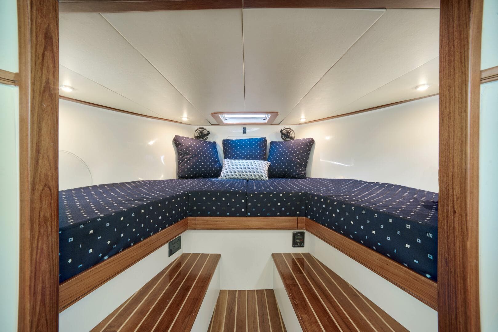 2017 Marlow Prowler 375 Havana — photo 4