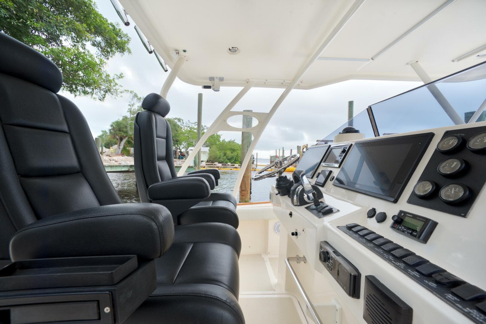 2017 Marlow Prowler 375 Havana — photo 16