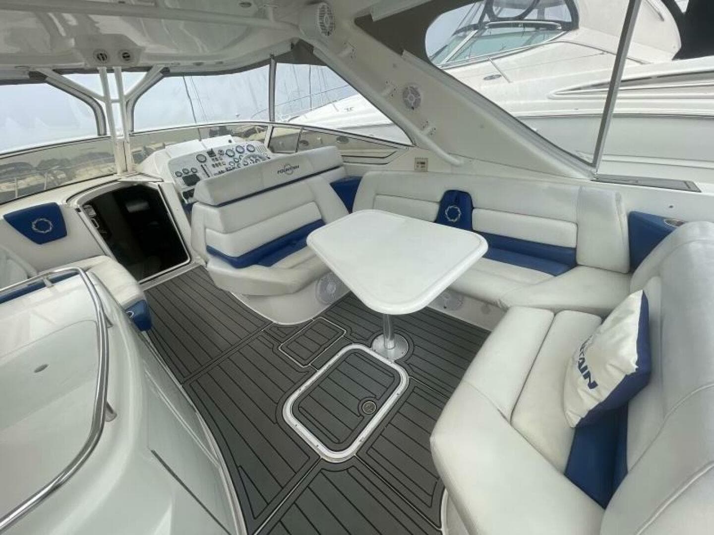 2006 Fountain 48 Express Cruiser — photo 6