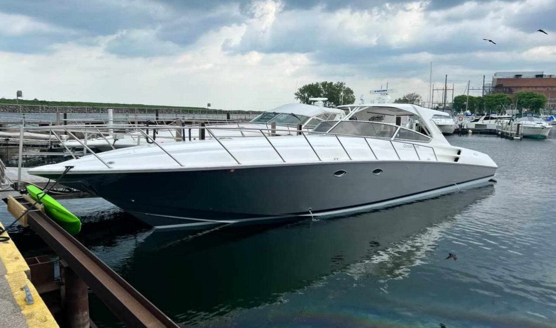 2006 Fountain 48 Express Cruiser — photo 1