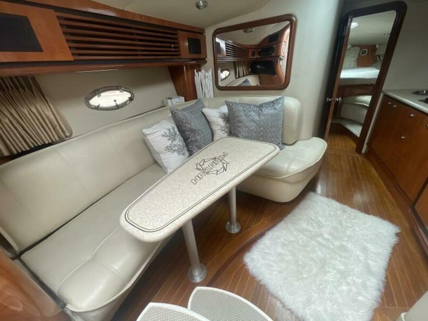 2006 Fountain 48 Express Cruiser — photo 11
