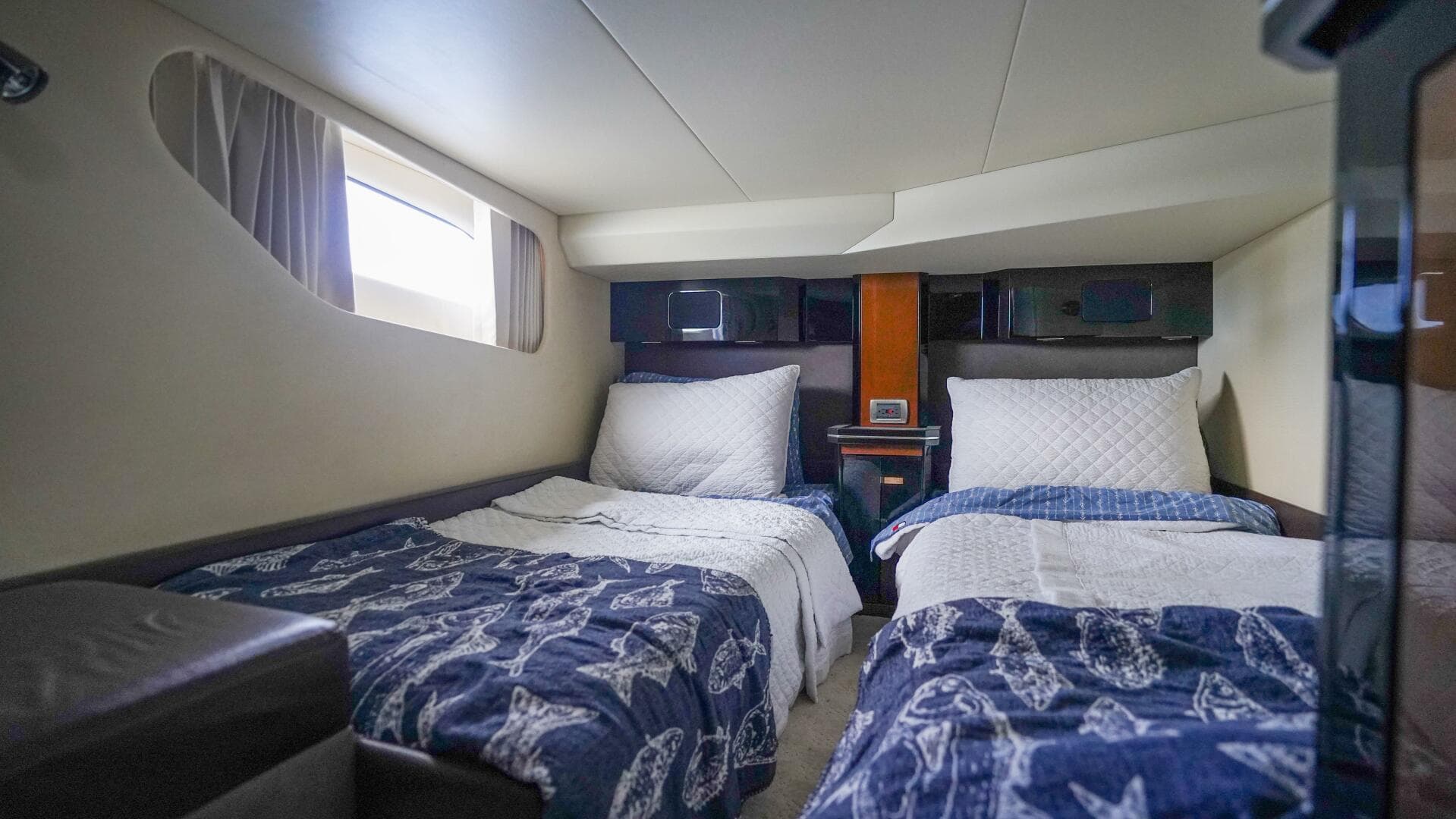 2009 Marquis 500 Sport Bridge — photo 23