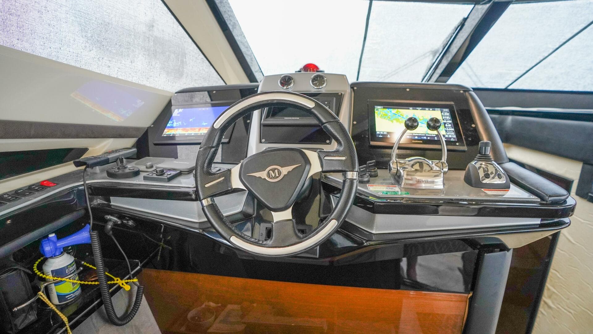 2009 Marquis 500 Sport Bridge — photo 17