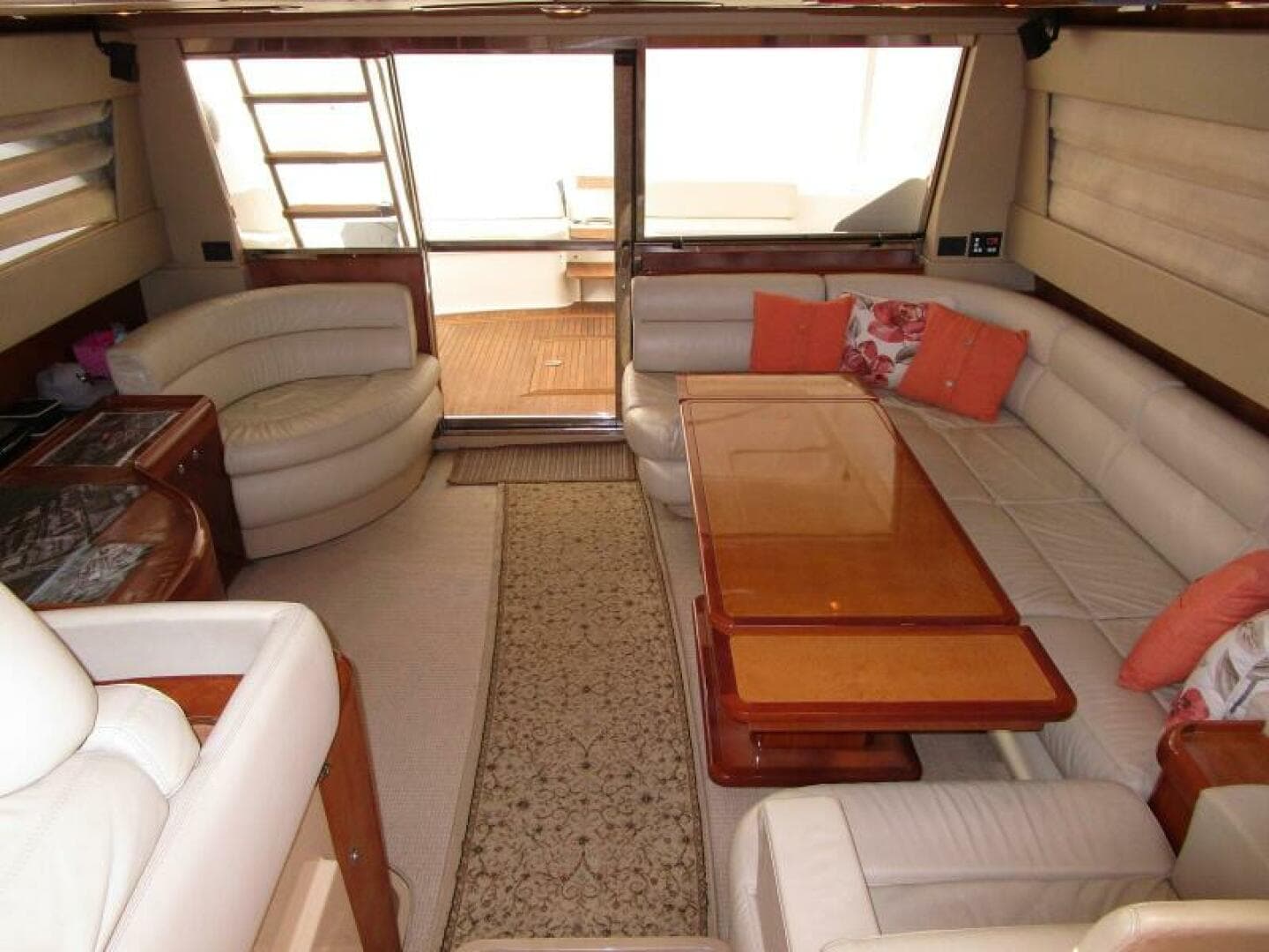 2003 Ferretti Yachts 590 — photo 10