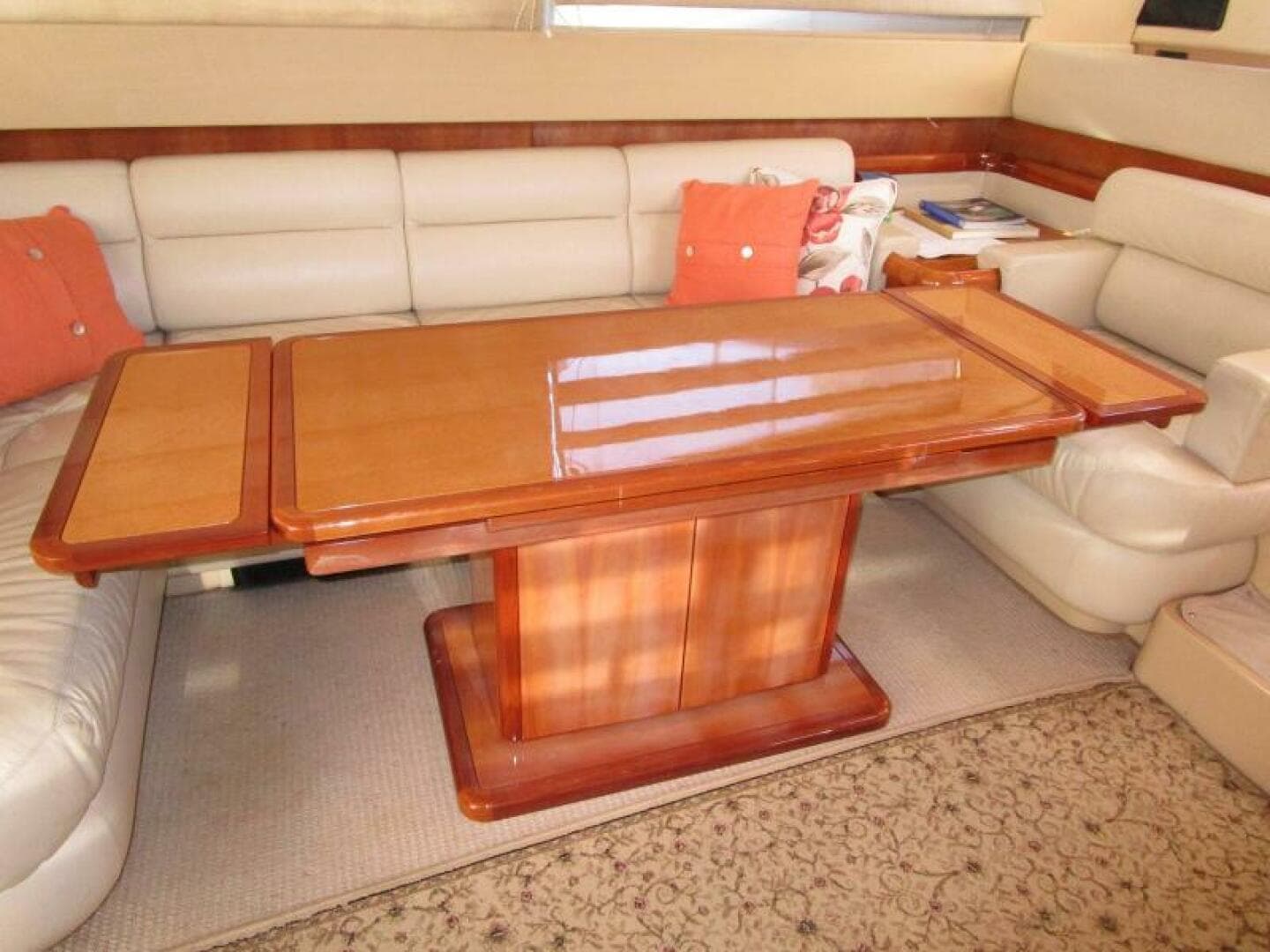 2003 Ferretti Yachts 590 — photo 5