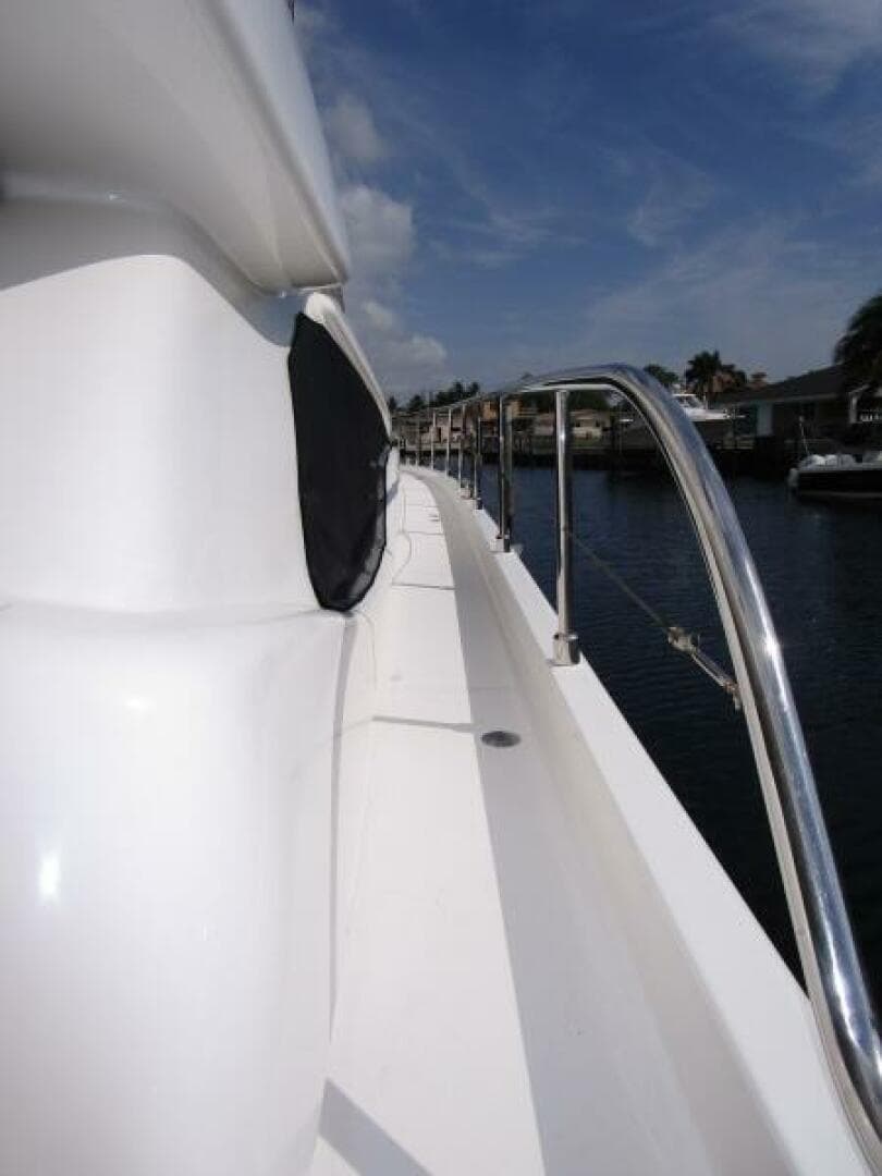 2003 Ferretti Yachts 590 — photo 31