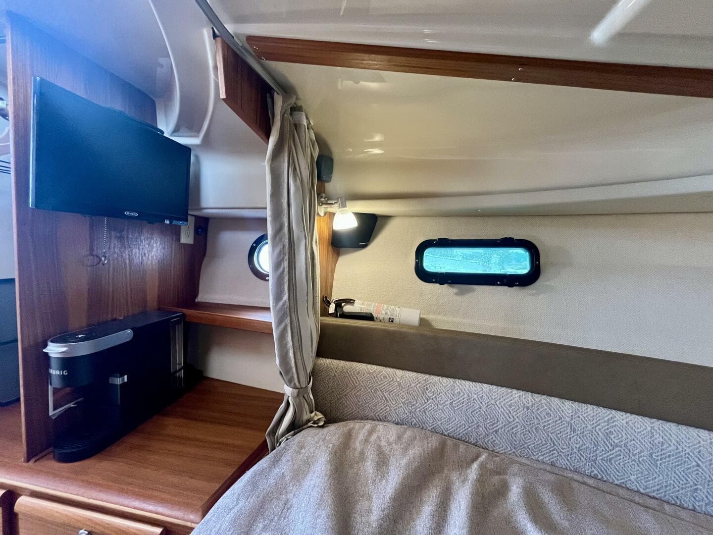 2023 Ranger Tugs R-27 — photo 112