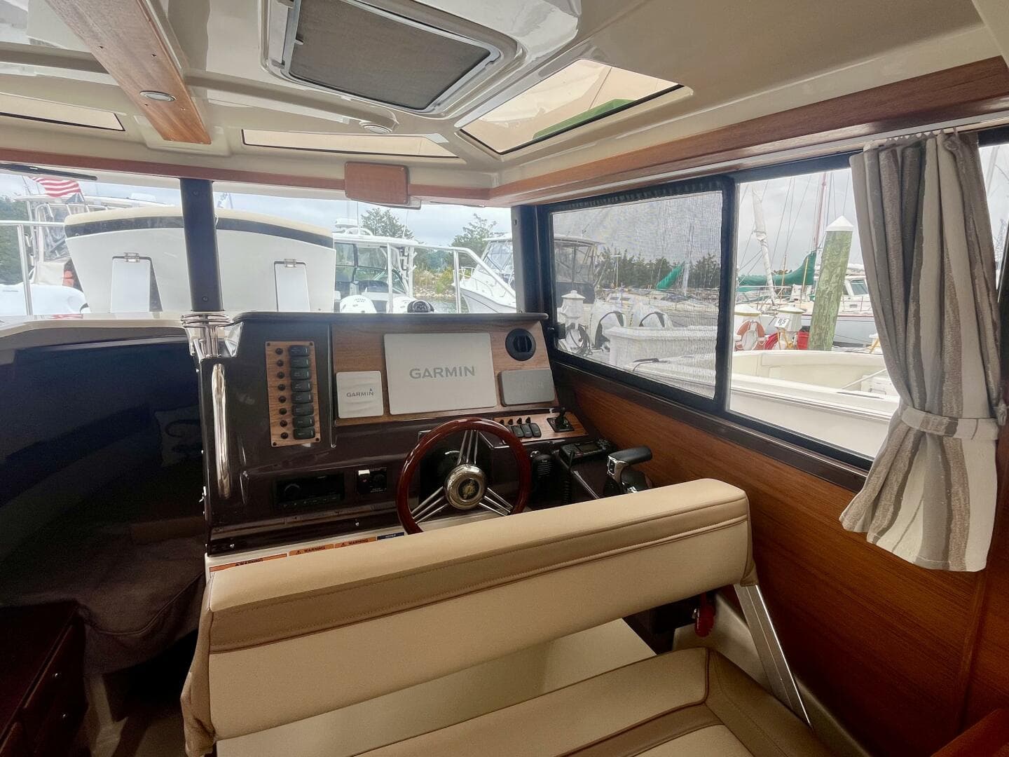 2023 Ranger Tugs R-27 — photo 85