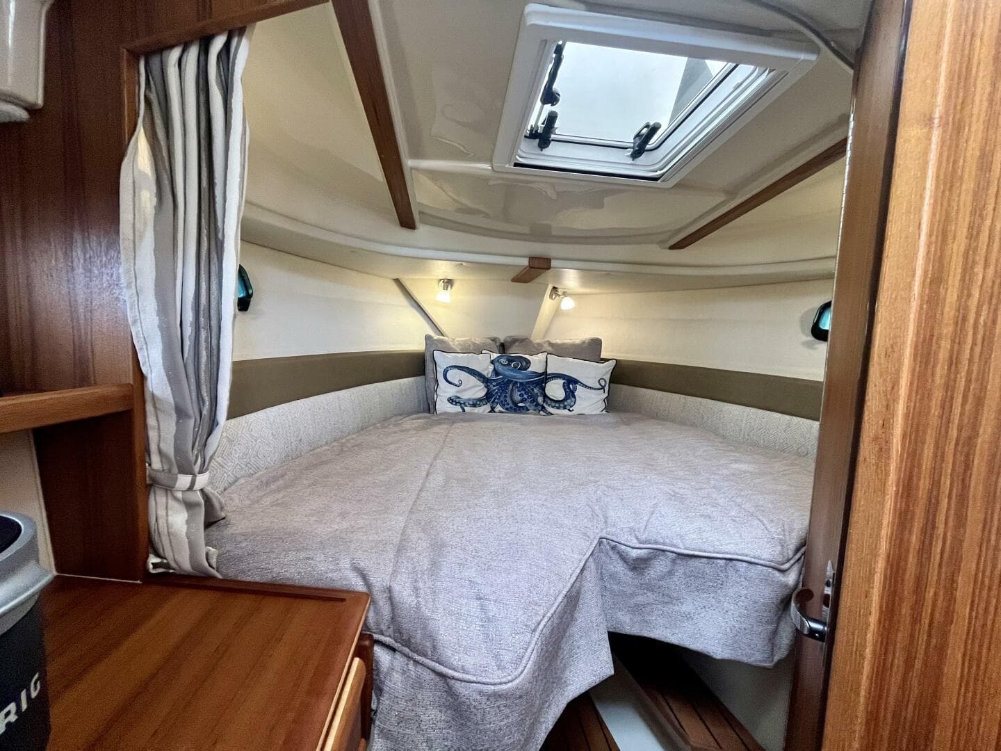 2023 Ranger Tugs R-27 — photo 113