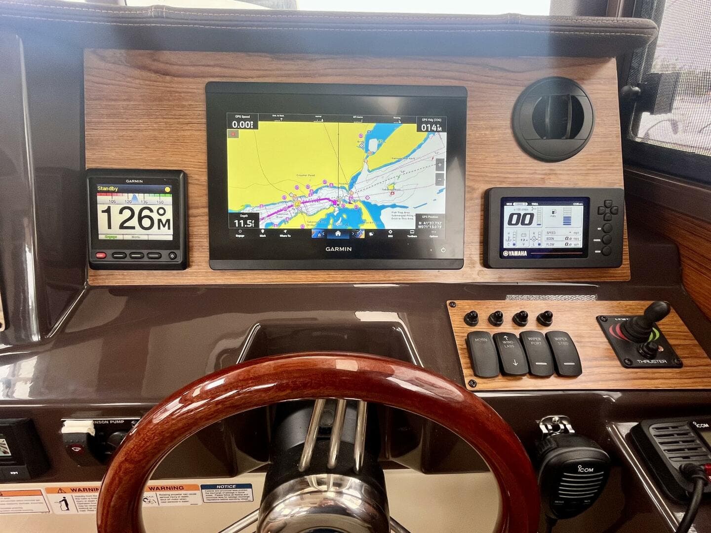 2023 Ranger Tugs R-27 — photo 102